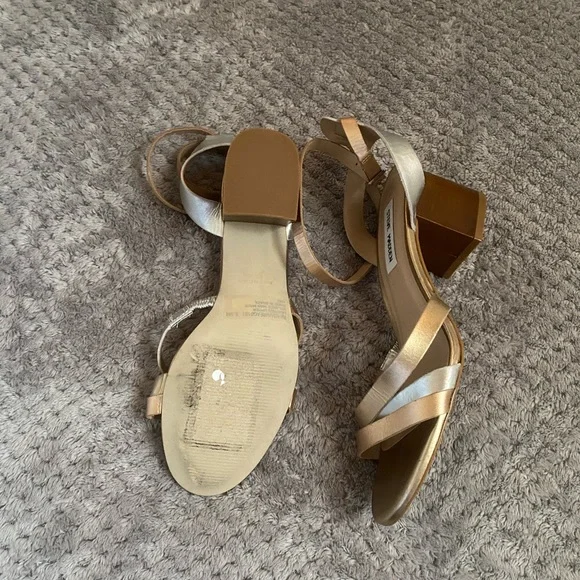 Steve Madden's Reagan city sandals - Picture 4 of 11